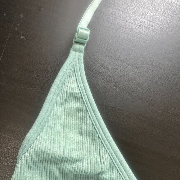 Pink Victoria's Secret Ribbed Green Halter Style Bra Bralette Size Medium - Picture 4 of 9